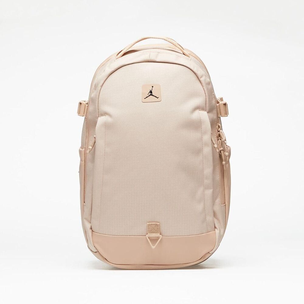 Nike Tan Camping-hiking